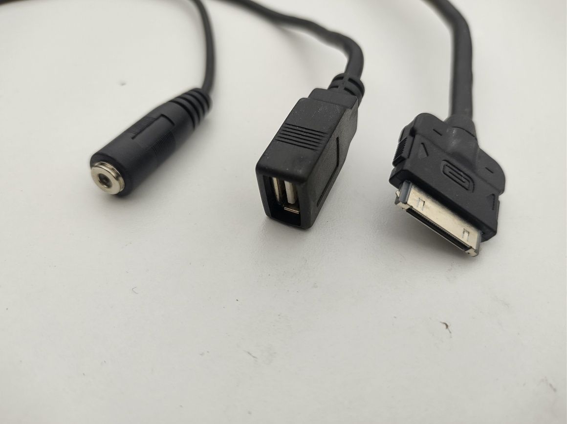 Cablu adaptor Aux USB Ipad