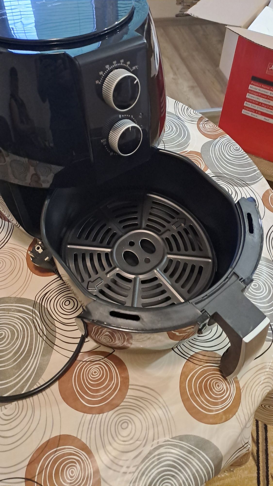 Airfryer чисто НОВ