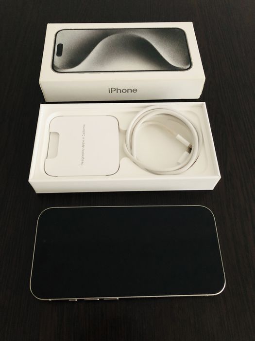 iPhone 15 Pro, ca nou, full box