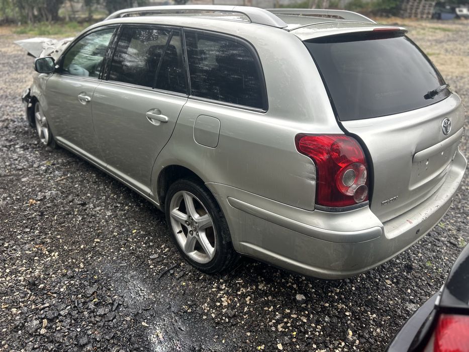 Тойота авенсис 2,2д 150кс на части/Toyota avensis 2,2d 150ks na chasti