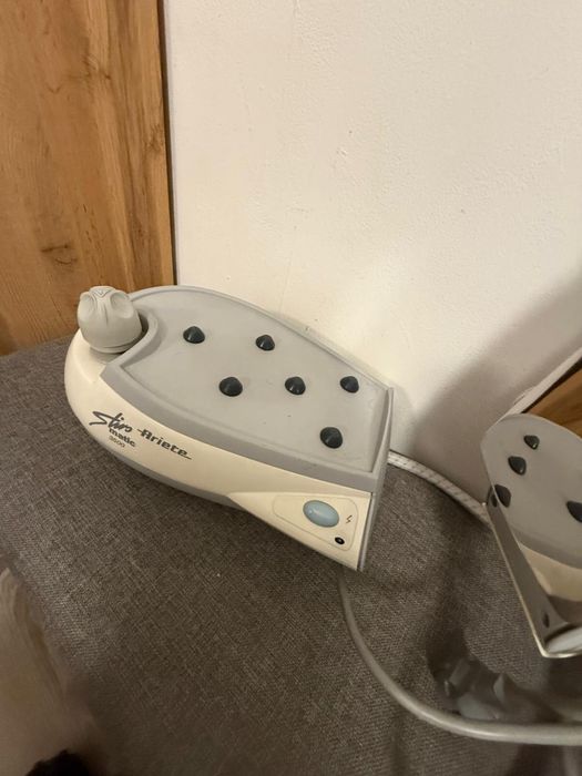 Statie de calcat cu aburi