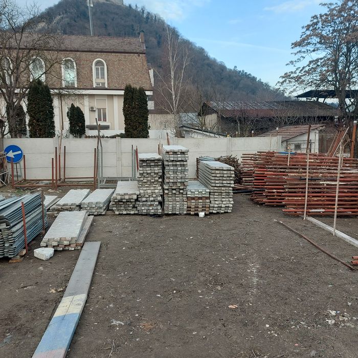 Schela metalica stare foarte bună