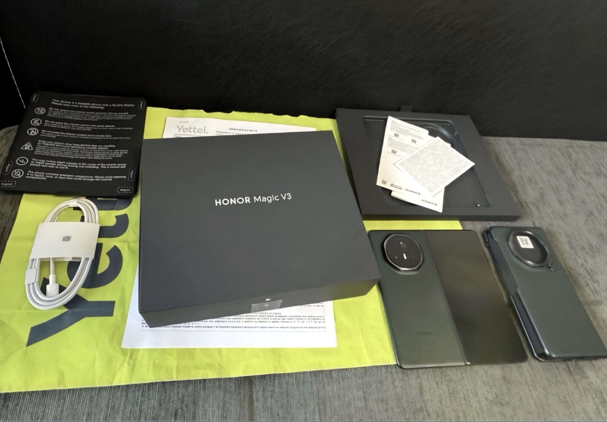 КАТО НОВ 512GB Honor Magic V3 Yettel Гаранция 2027 г. Green / Зелен