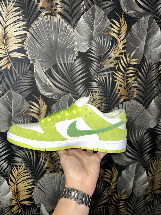 nike dunk green apple