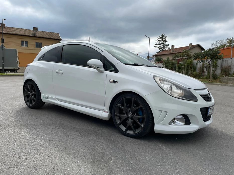 Opel Corsa OPC Уникат