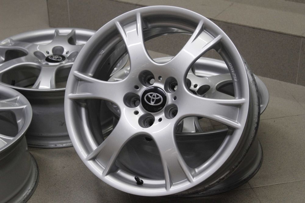 Джанти 17" Toyota RAV4, Avensis, Auris, Corolla