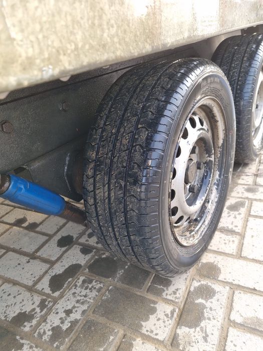 Vand trailer temared