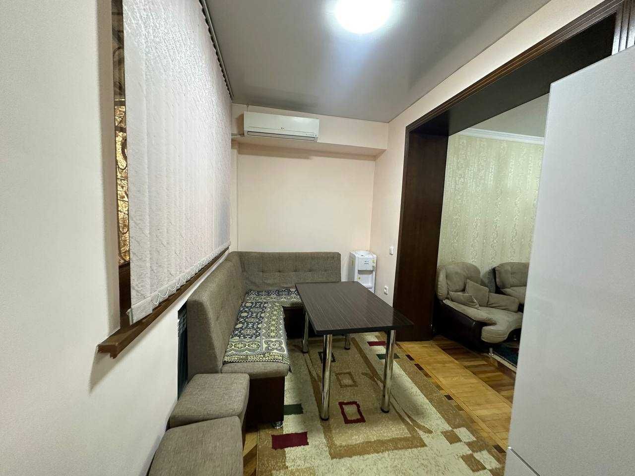 Ц-7 Цум Центре квартира 3 ком 700y.e