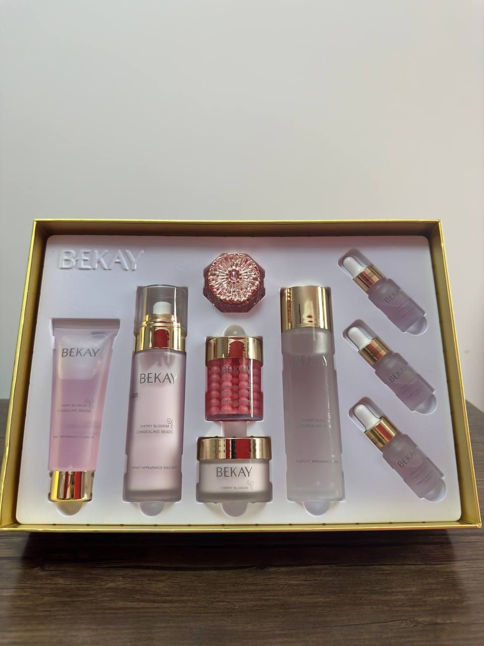 Косметика набор кремлар Yuz parvarishi kosmetik toplamlari