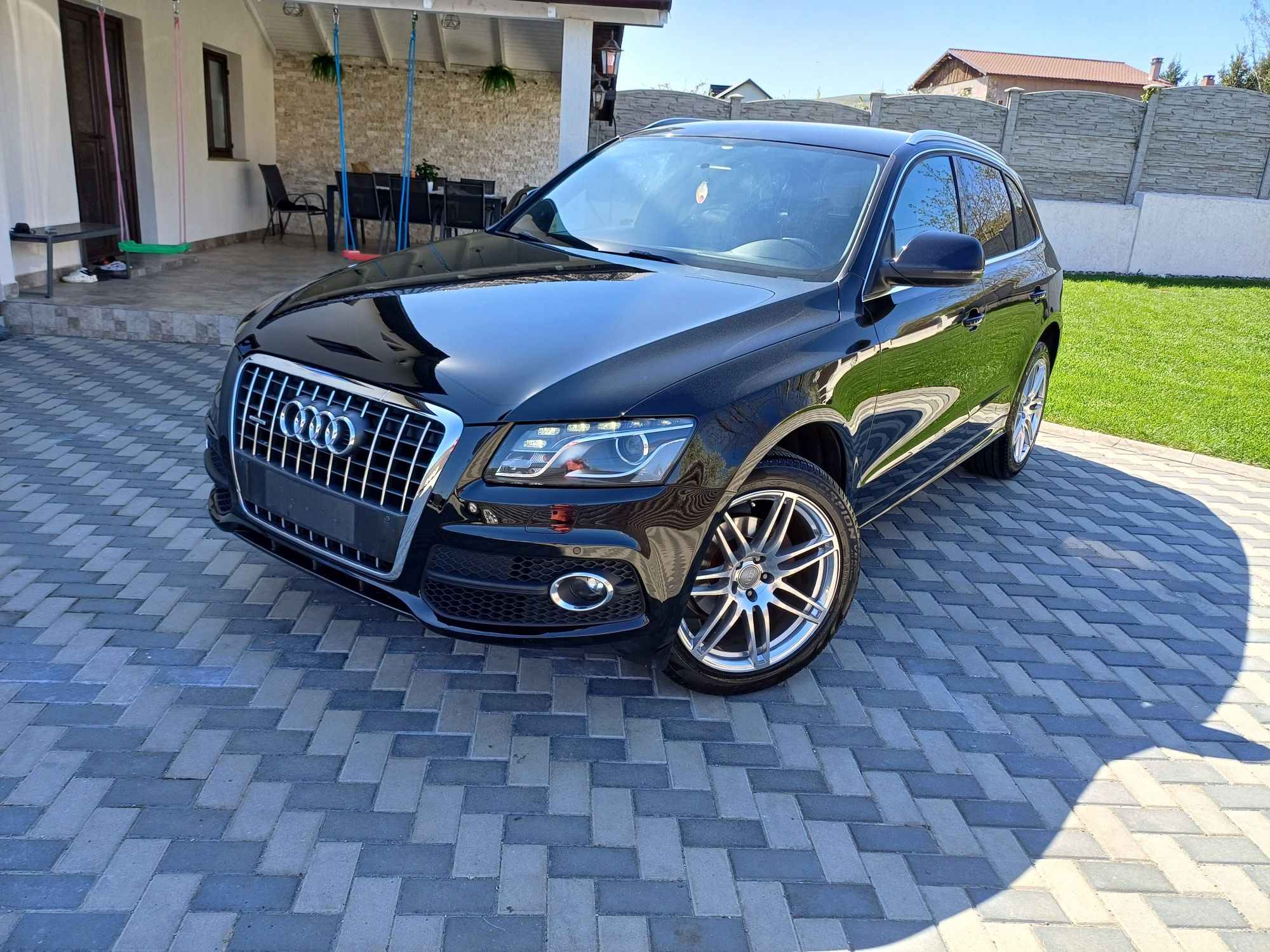 Audi q5 s line 2.0 d automat