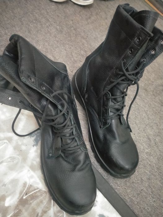 Берцы обувь , новый