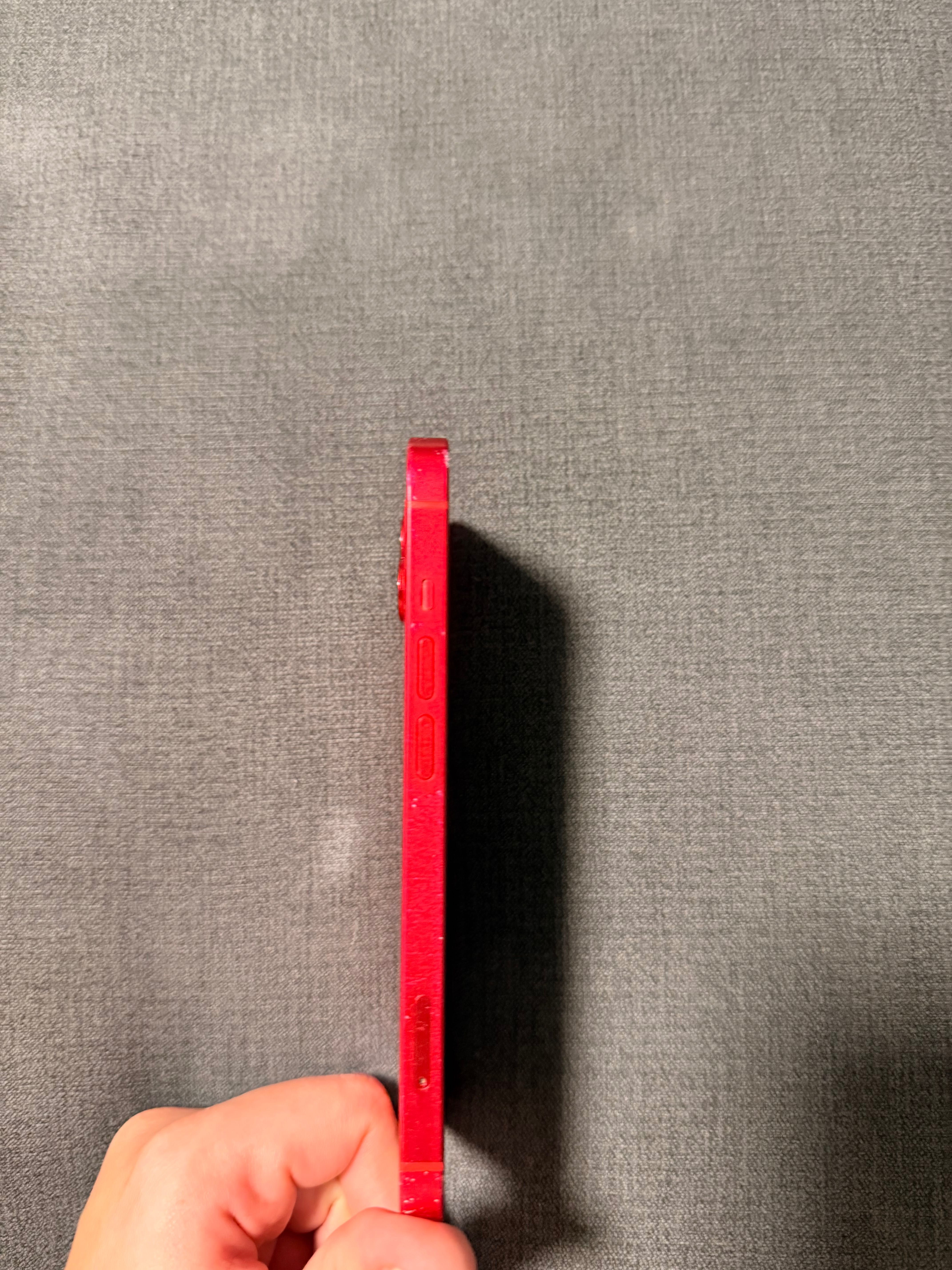 iPhone 14 red product