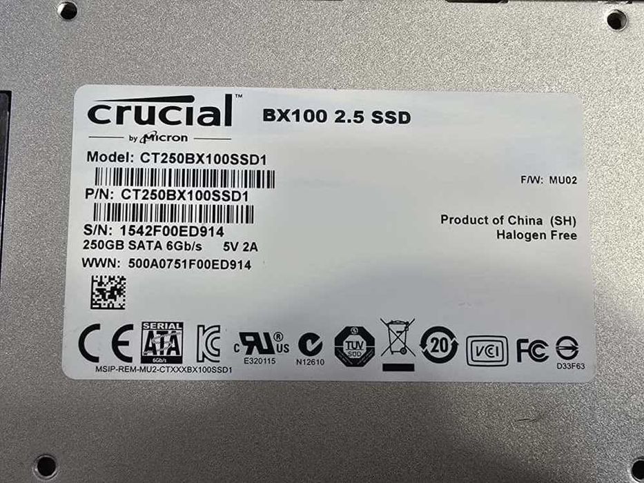Solid-State Drive (SSD) Crucial BX100 2.5 250GB SATA3 CT250BX100SSD1