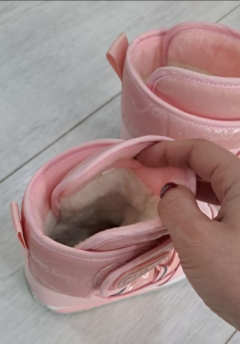 Детски розови ботушки