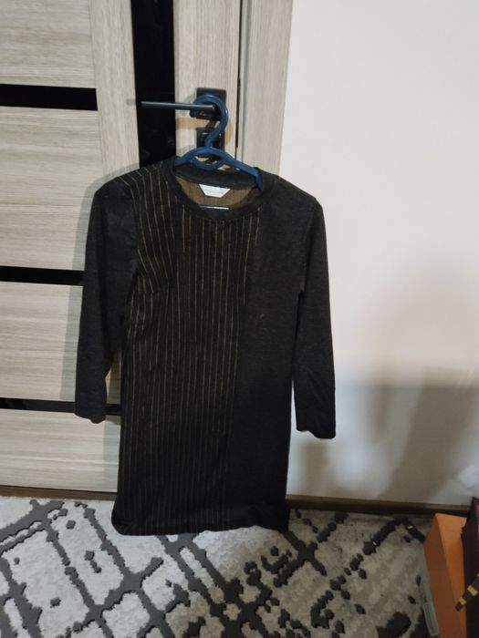 Koʻylak sotiladi xolati yaxshi