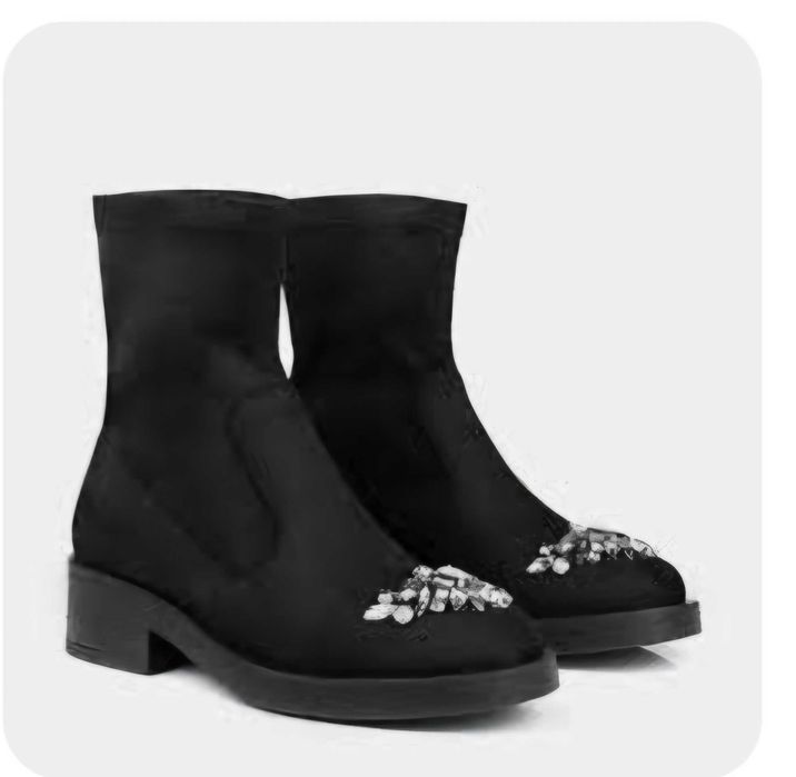 Vand ghete piele dama