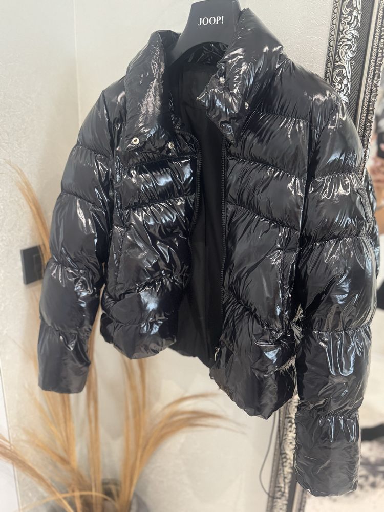 Дамско яке Pinko