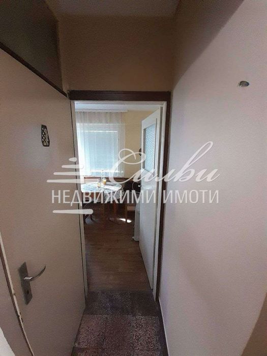 Просторен тристаен апартамент – кв. Добруджански!!!