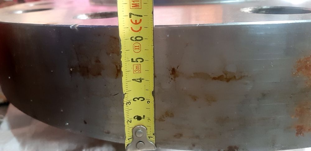 Фланец из нержавеющей стали