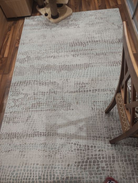 Три ковра срочно продам