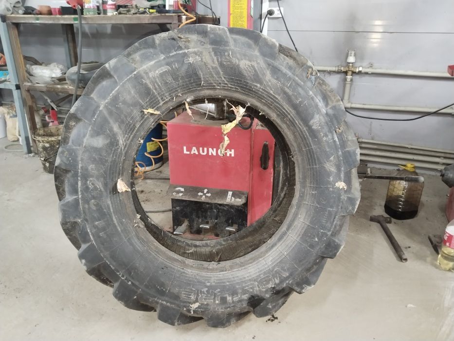 Продам покрышку МТЗ