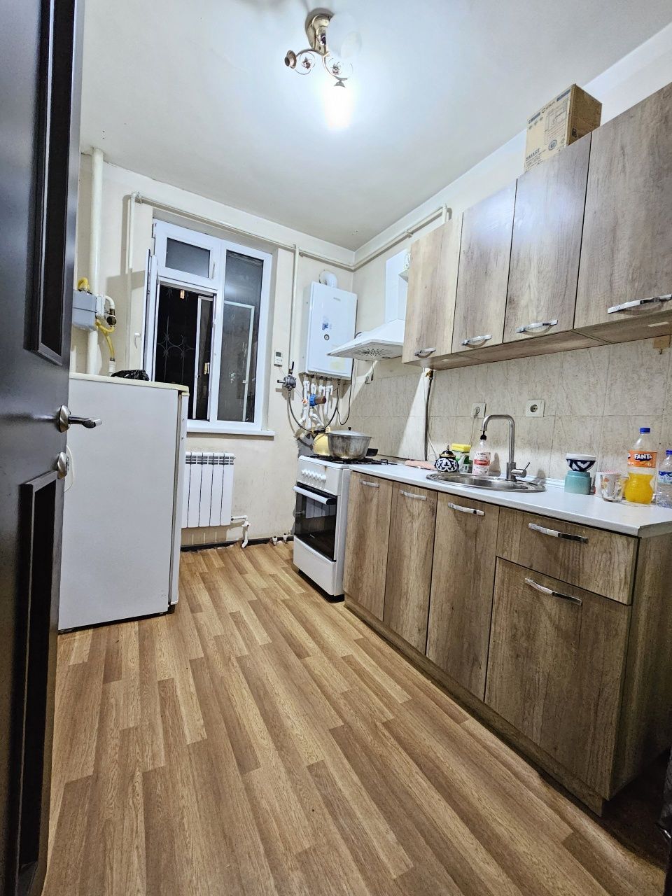 Sergeli 3a 2/2/7 kvartira sotiladi Novostroyka shoshilin