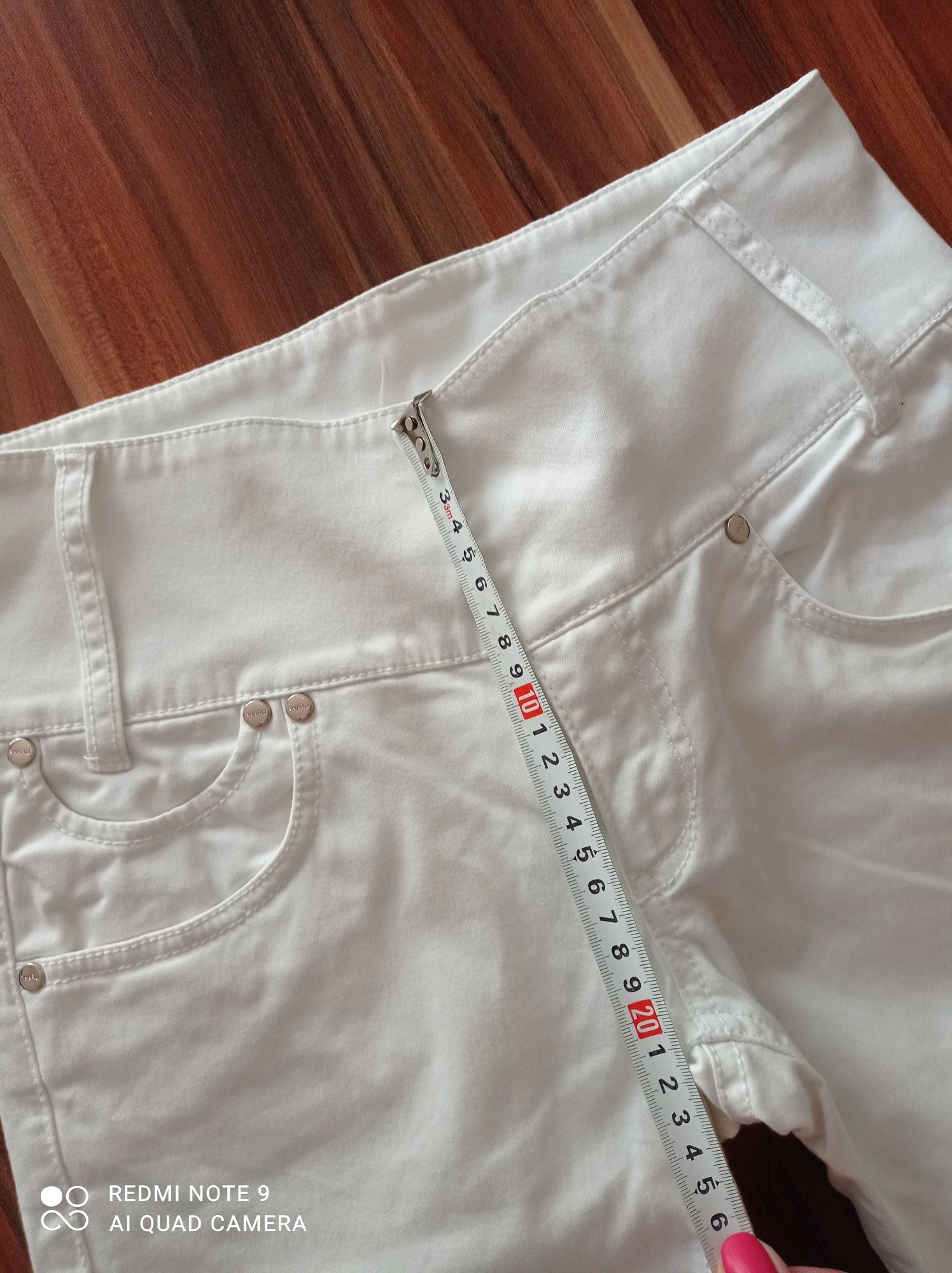 Бял панталон Phard 27 размер