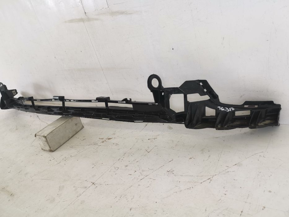 Предна броня подсилване Мерцедес-Бенц Е-Клас / Mercedes-Benz E-Class W