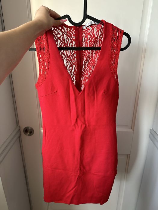 Rochie sexy, rosie dantela - Zara