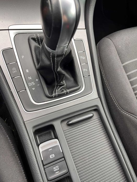 VW Golf 7 Lounge Variant  1.6 TDI PACHET LOUNGE 360