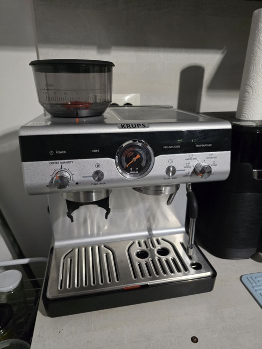 Еспресо машина Krups Precision XP801T10