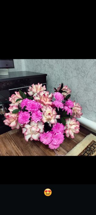 Цветы Вчерашние голондские розы метровое