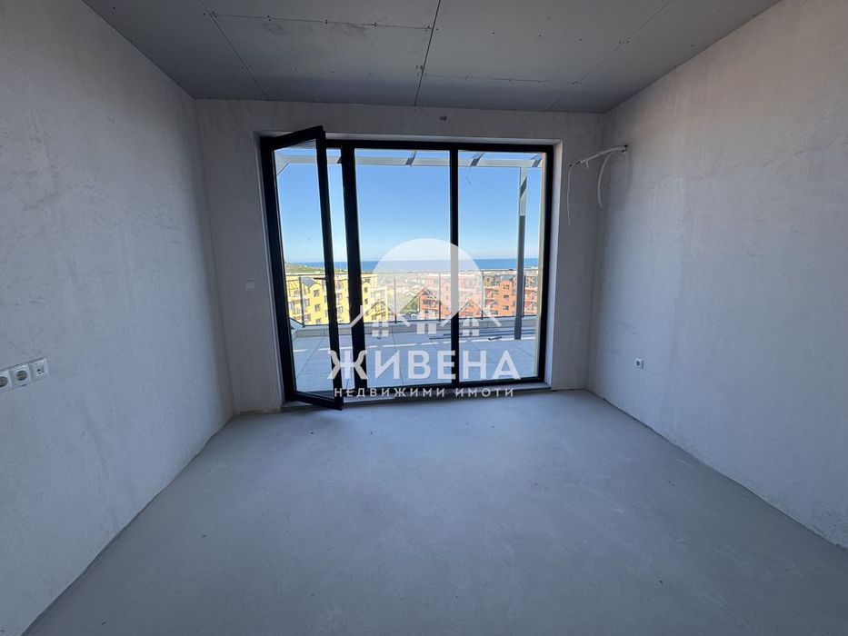 Продава се Двустаен апартамент в к.к. Св.Св. Константин и Елена - 128 кв.м за 1680 €/кв.м - Снимка #3