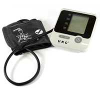 Апарат за измерване на кръвно налягане с голям LCD дисплей UKC