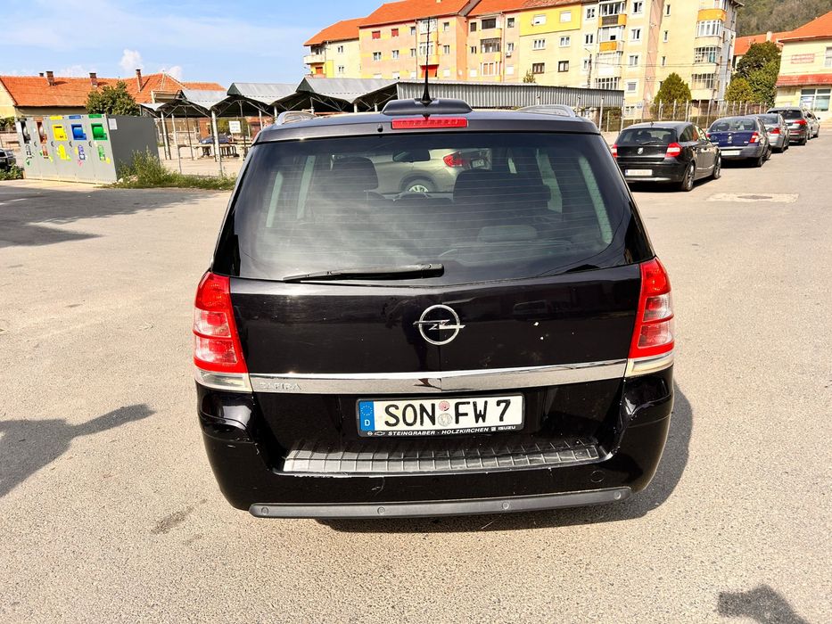 Opel Zafira 7locuri 1.8 benzina 2012 euro 5