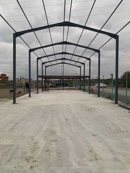 Structură metalică 27×8×6 m cu etaj birou – super preț, doar structura