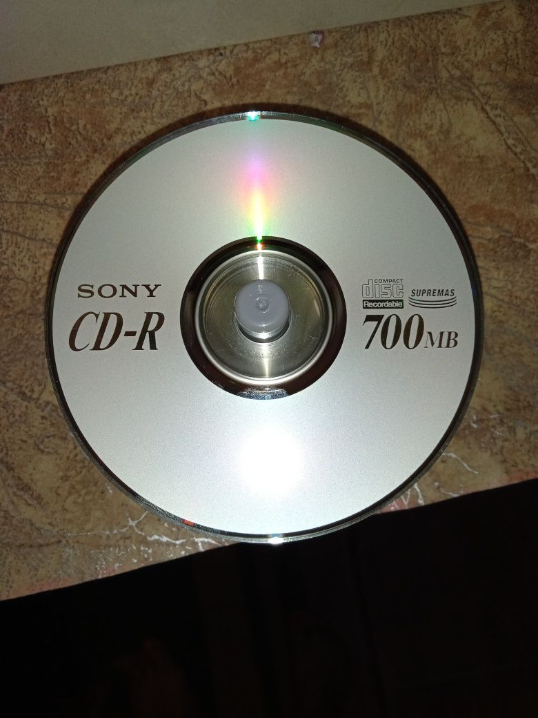cd-  диски, новые