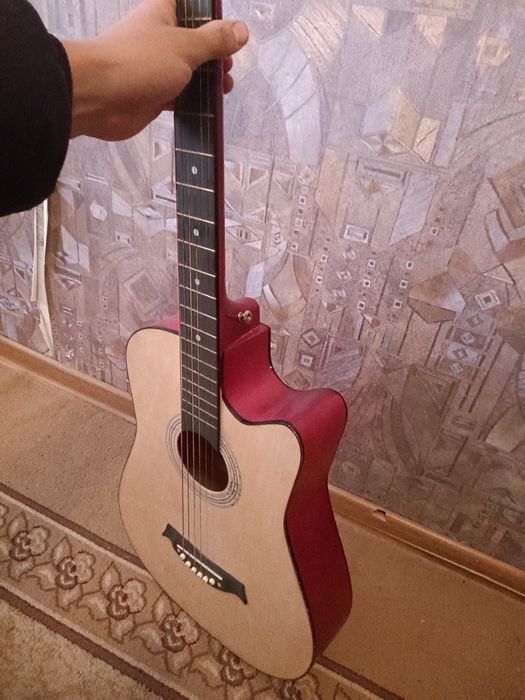 Акустические гитара