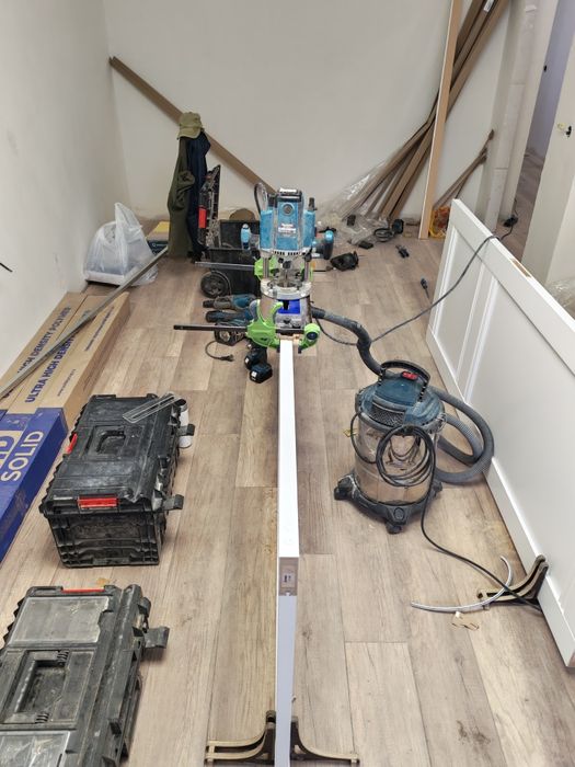 Установка двери. Врезка замков фрезером. Установка межкомнатных дверей