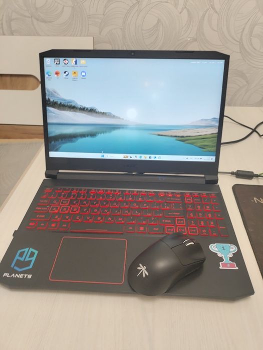 Продаётся игровой ноутбук Acer Nitro 5 AN515 (15,6″ FHD IPS, 1