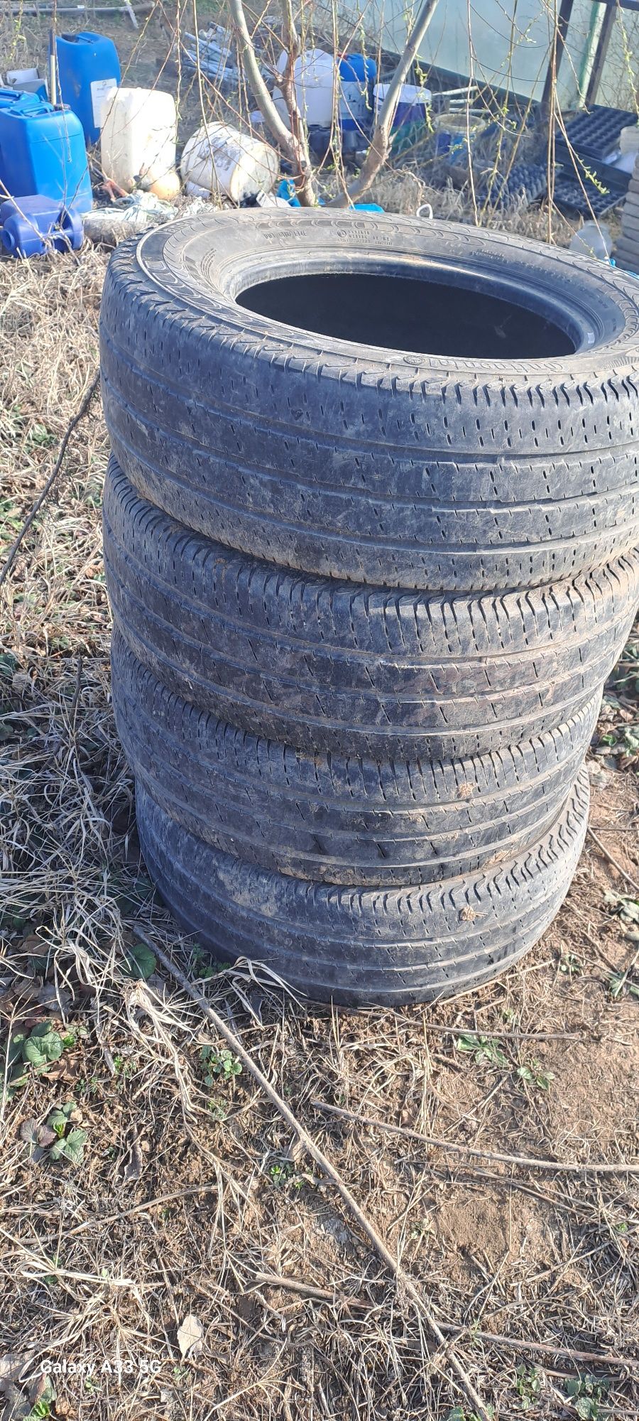 Anvelope 235/65 R16 C toate 4 .400 lei