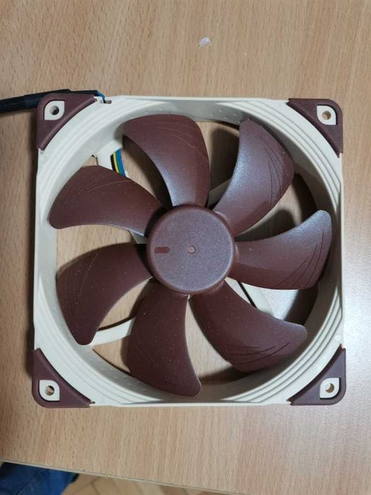 Ventilatoare Noctua NF-A14 PWM