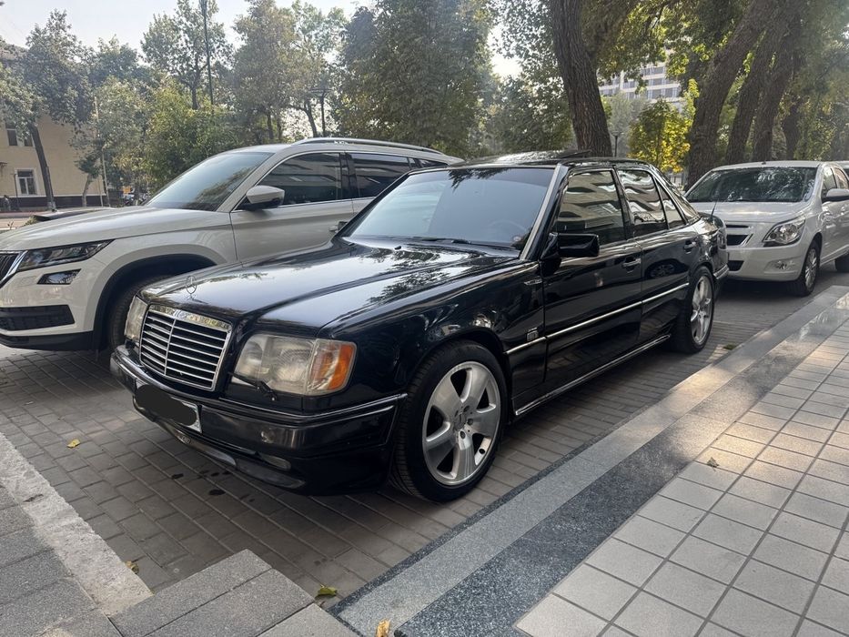 W124 сотилади  104, 3.2