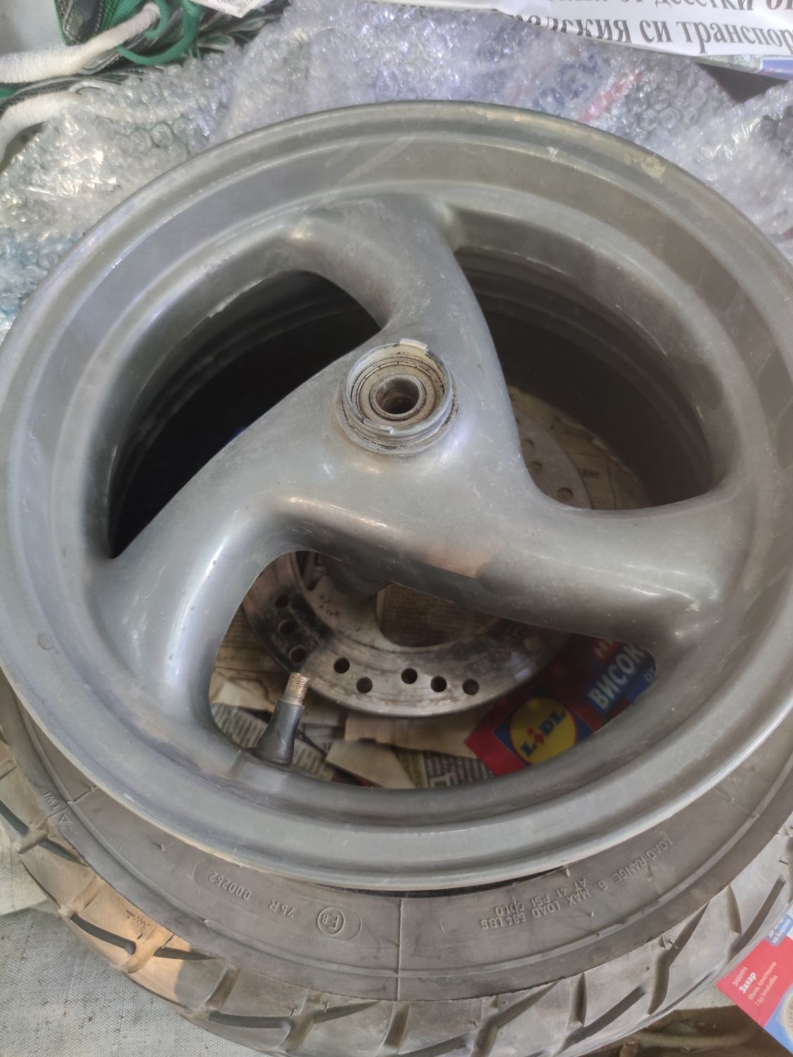 Джанта 12" за скутер peugeot elyseo 125cc 1999