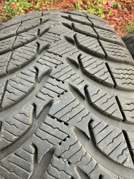 Roti iarna 195 65 / R15 -Michelin Alpin A4  / Octavia 2 , Golf 5 , etc
