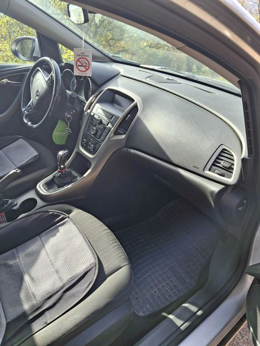 Автомобил в много добро състояние