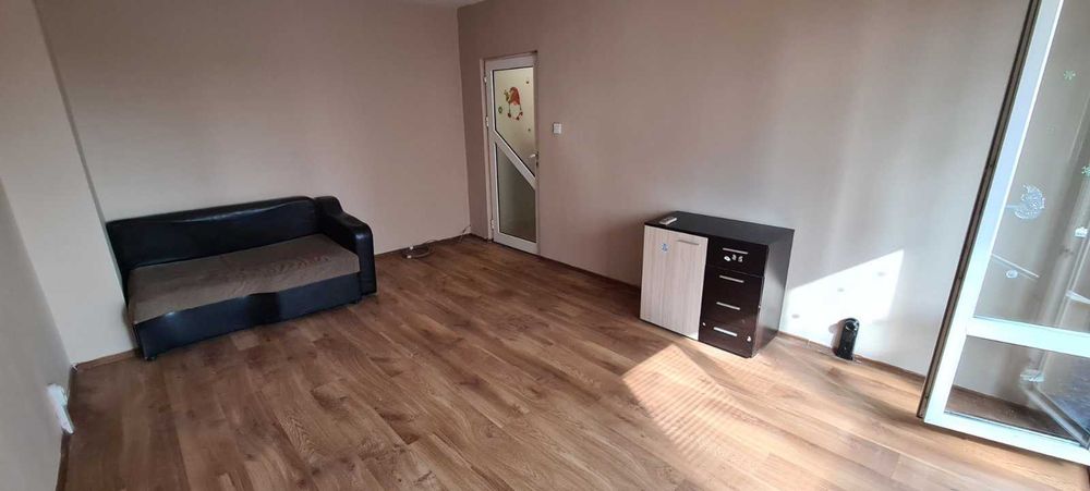 Дава се под наем Двустаен апартамент в Бургас, Меден рудник - зона А - 47 кв.м за 350 € - Снимка #2