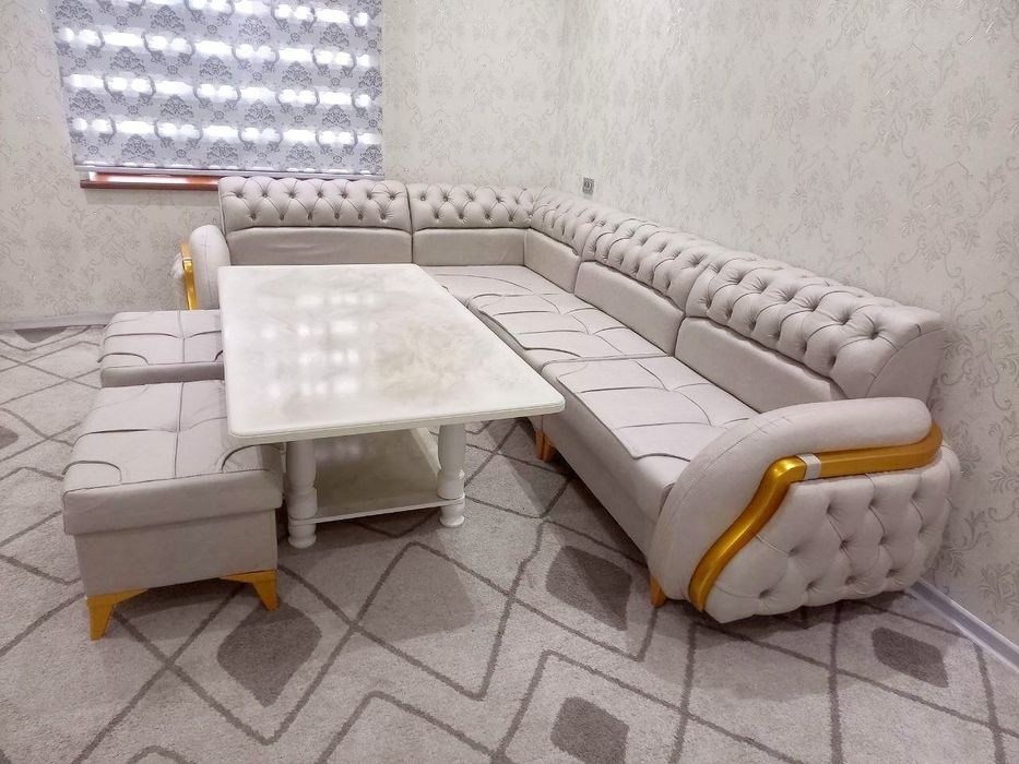 Мягкая мебель для гостиной