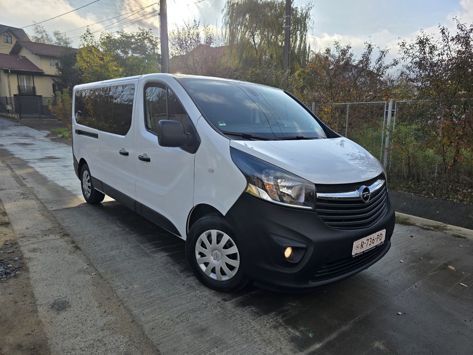Opel Vivaro 2018 9locuri Long GARANTIE 192.000km 10/10