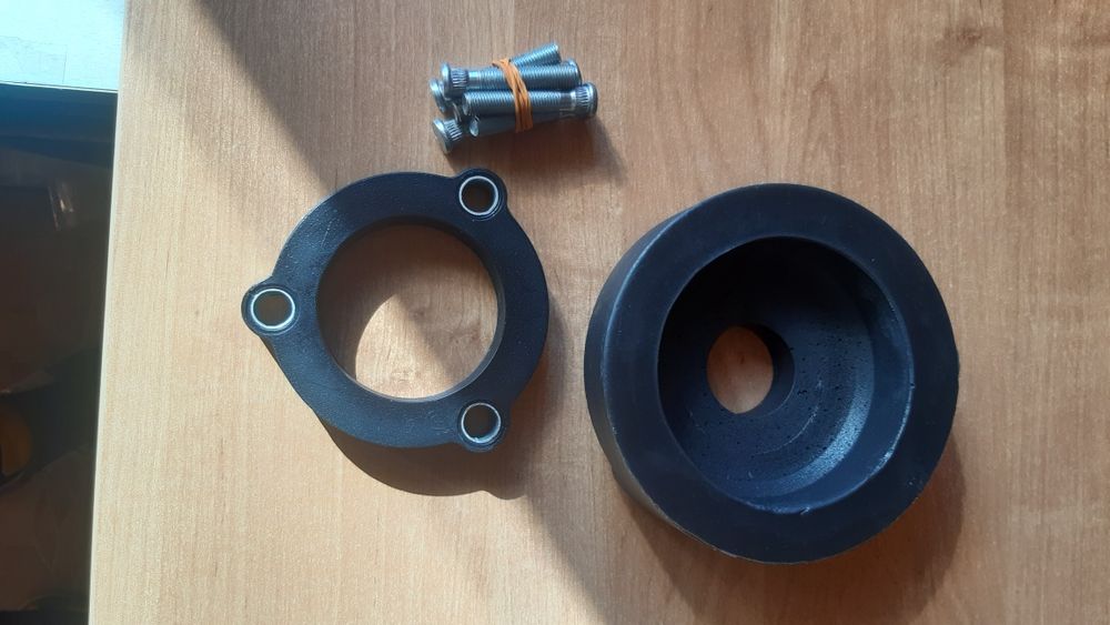 Продам простаки на митсубиши поджеро 3, 4